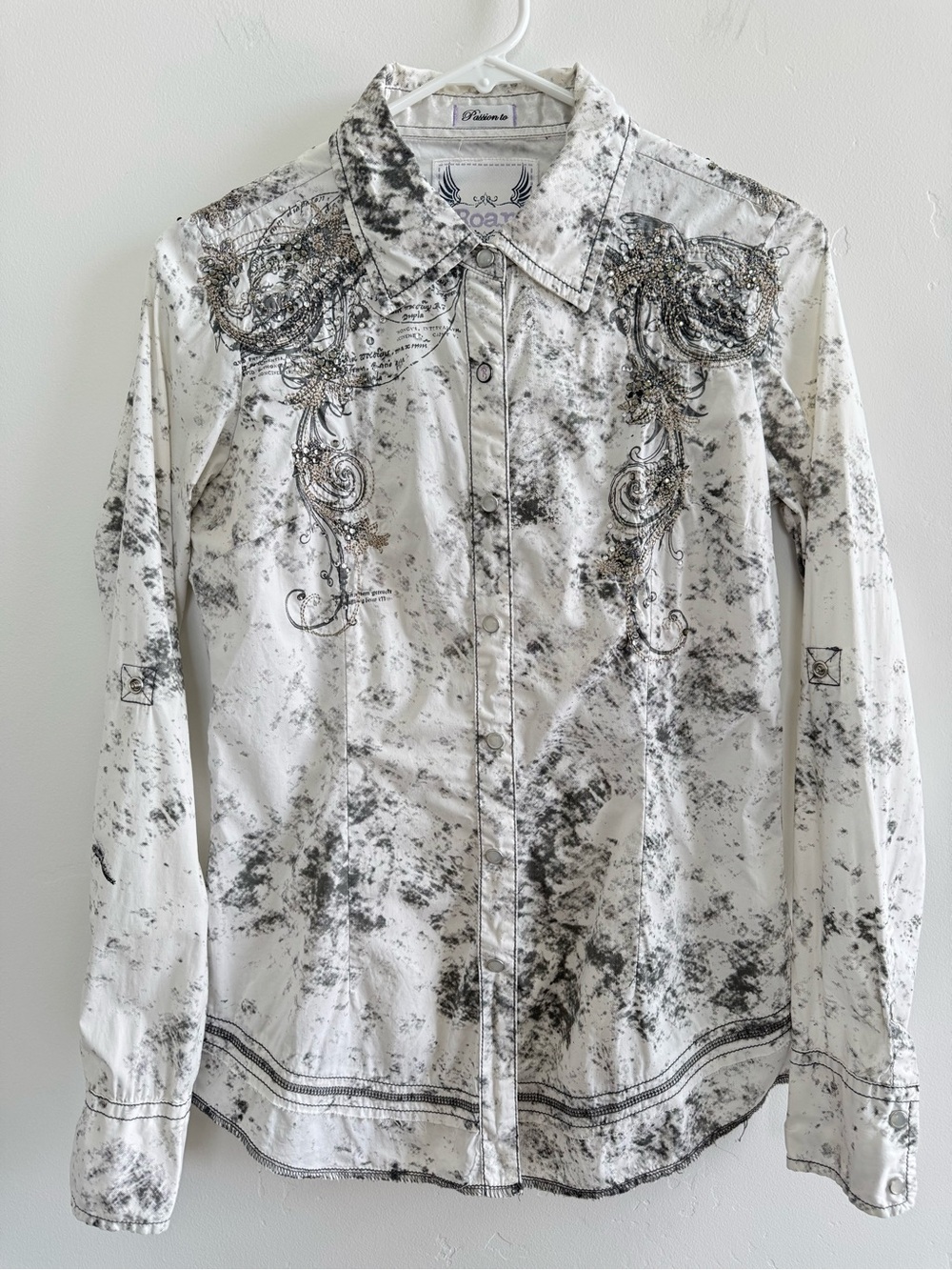 Roar Sabel Embellished Rhinestone Graphic Button Down Shirt Women’s S Western